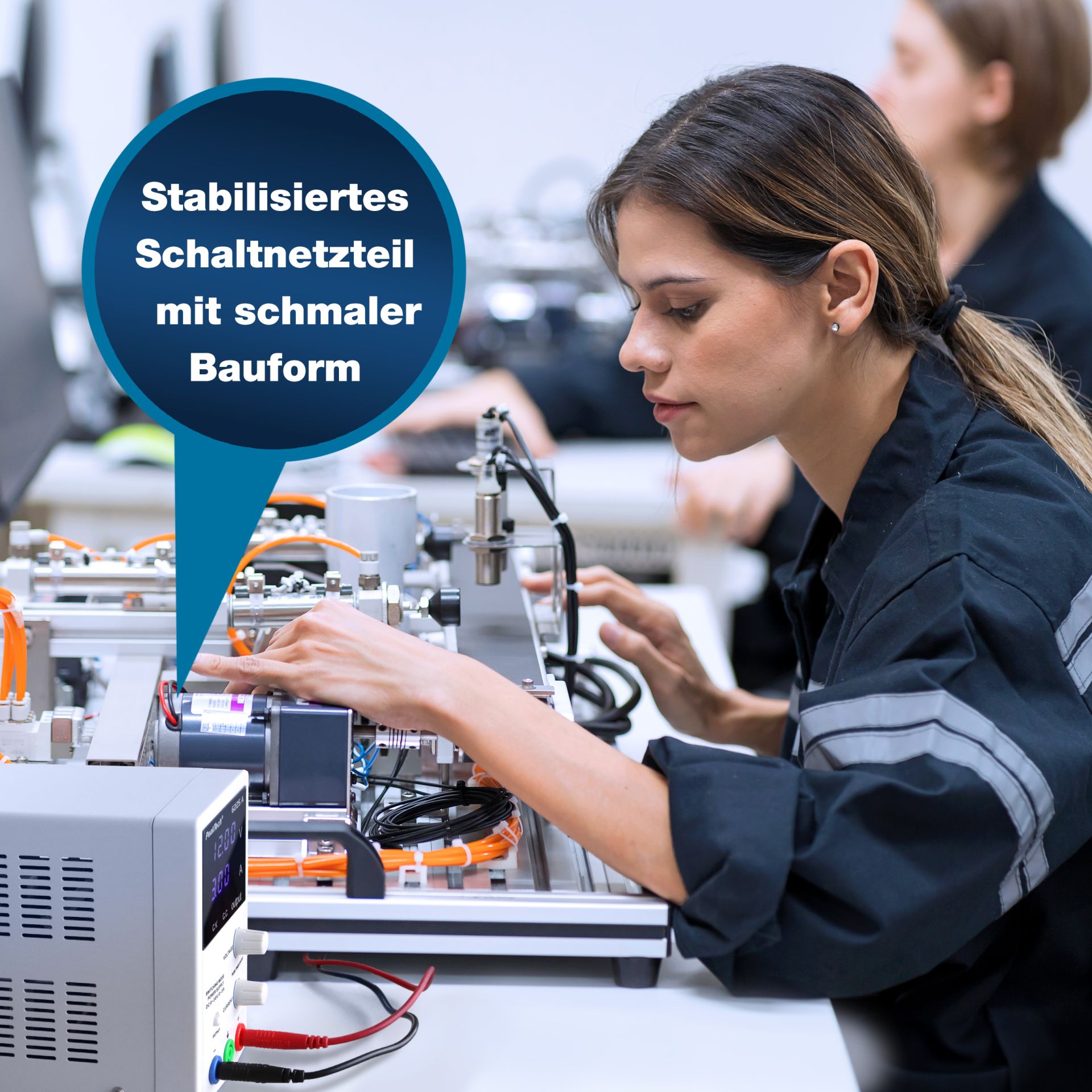 PeakTech P 6225 A Labor-Schaltnetzteil DC 0 - 30 V/0 - 5 A 